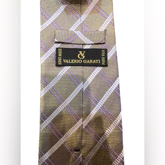 🖤❤️100% SILK Beautiful Valerio Galati Lavender & Golden Tie. STUNNING!! - Picture 4 of 7